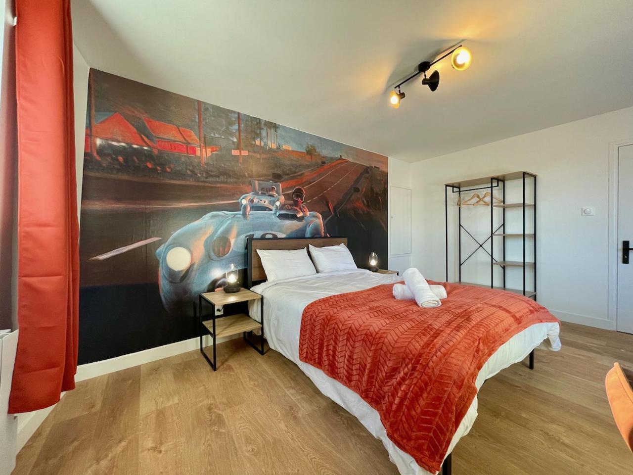 Legendes De La Piste - Sonights Apartment Chateau-du-Loir Bagian luar foto
